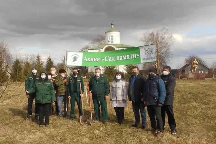 Дубровские вести. Село Голубея Брянской области Дубровского района. Деревня Голубея Брянская область Дубровский район село. Голубея Брянской области. Кладбище. Дубровский район Брянская область казачество.